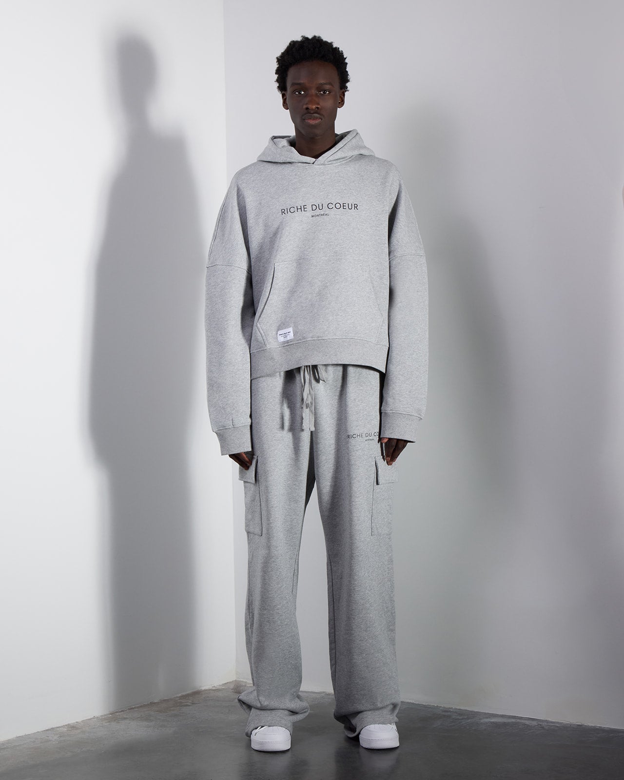 HOODIE GREY
